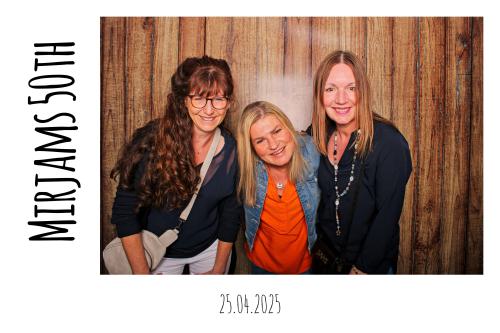 2025-04-25-18-38-42 pibooth