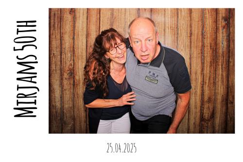 2025-04-25-21-12-53 pibooth