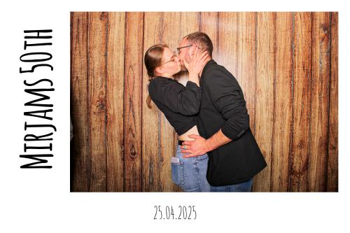 2025-04-25-21-41-46 pibooth