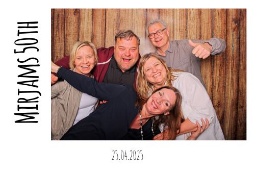 2025-04-25-21-57-07 pibooth